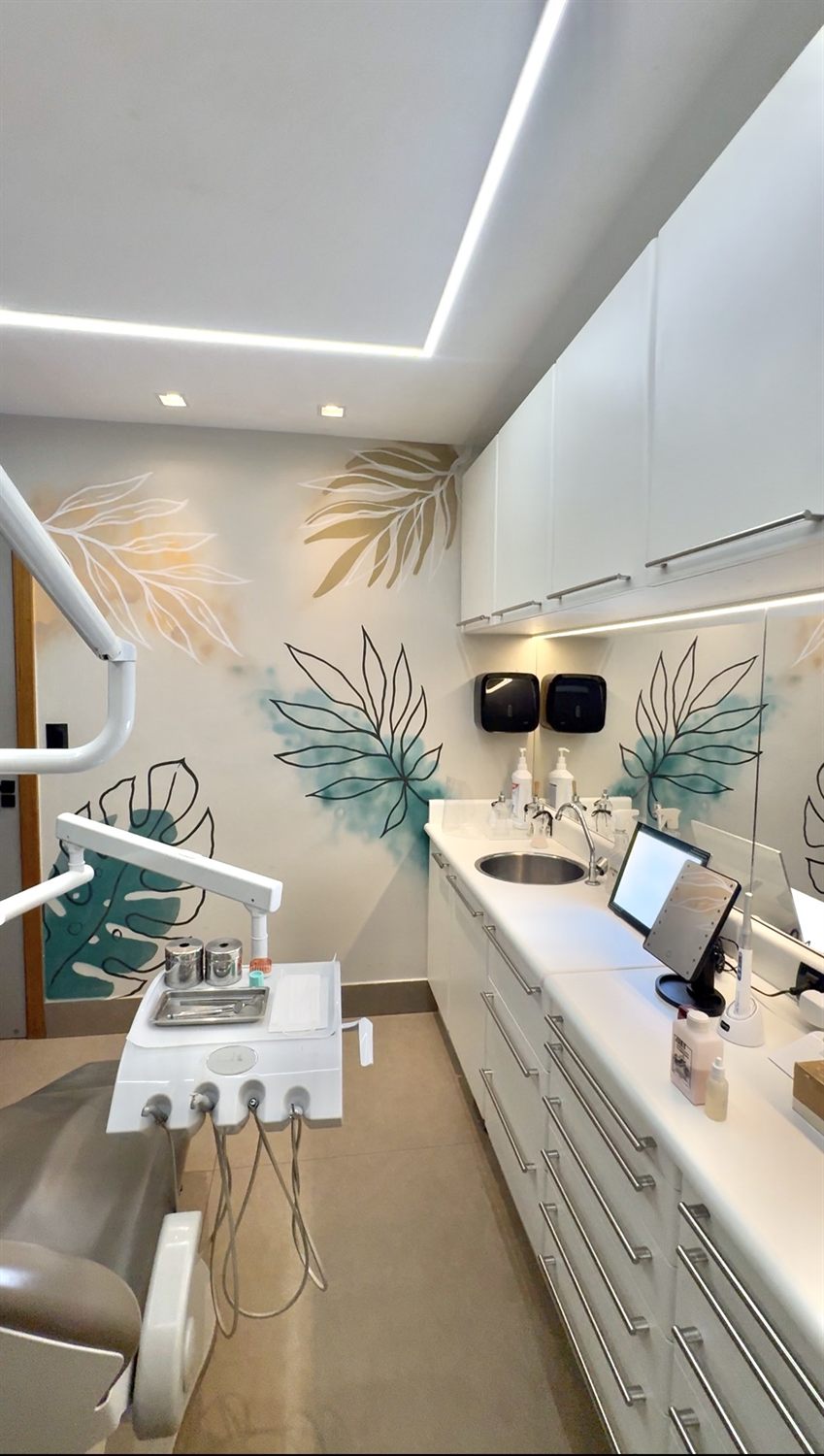 Consultório equipado com escâner intraoral digital